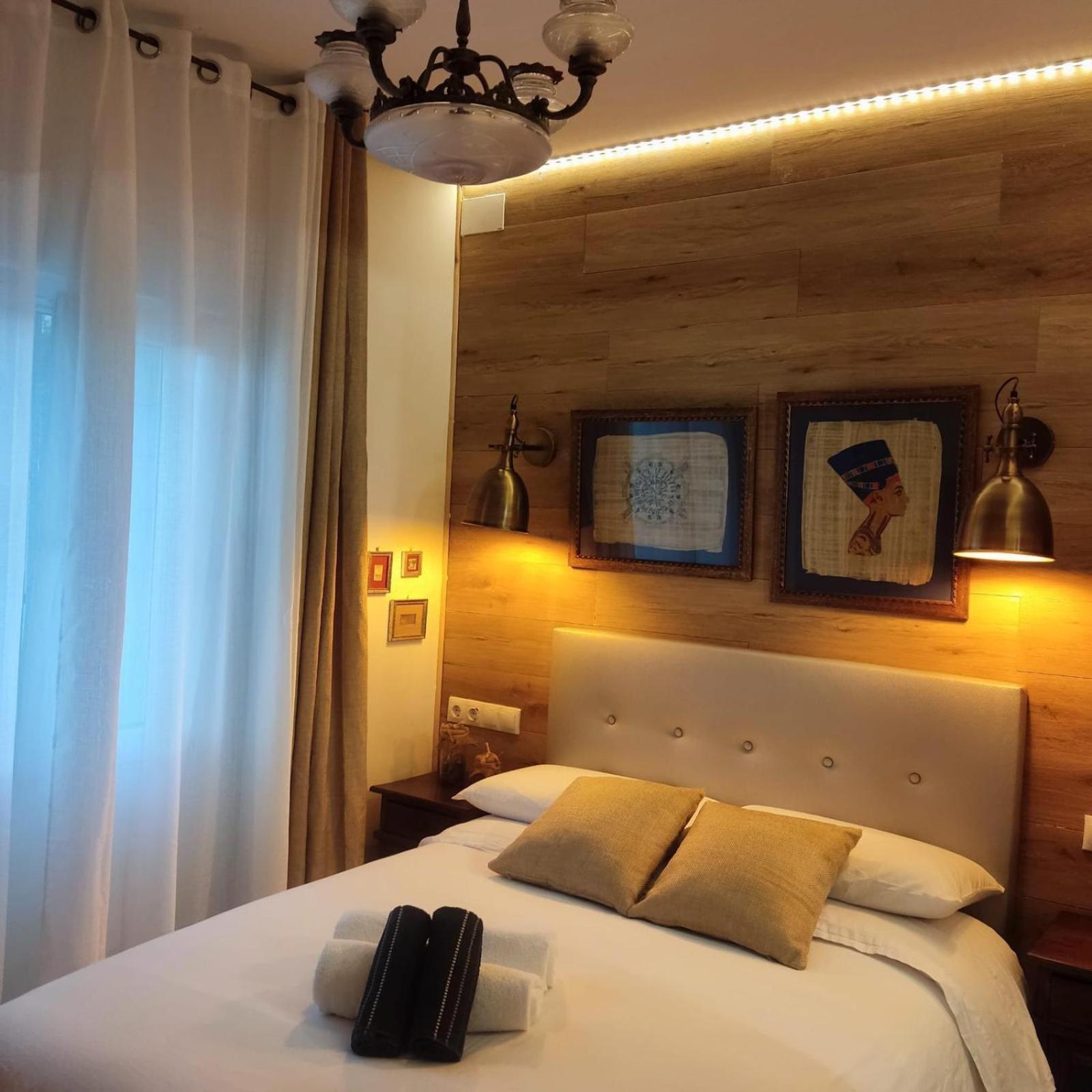 Private Rooms برشلونة المظهر الخارجي الصورة